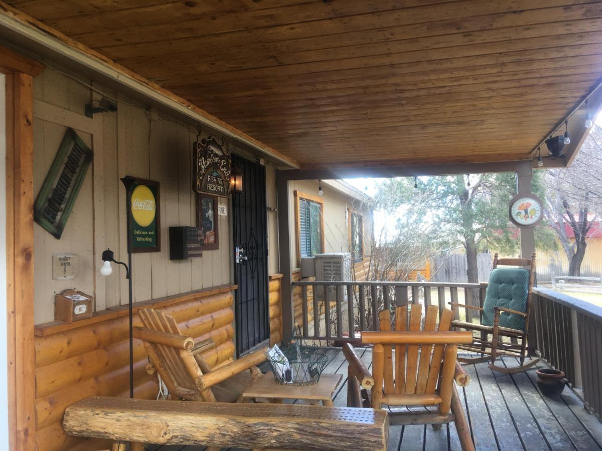 Rainbows End Fishing Resort Pinetop-Lakeside Exterior foto