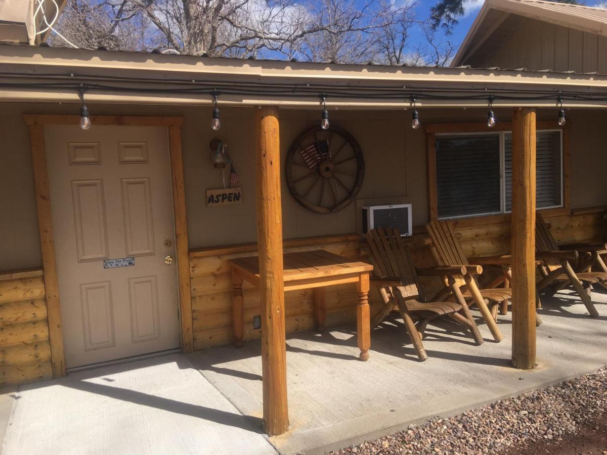 Rainbows End Fishing Resort Pinetop-Lakeside Exterior foto