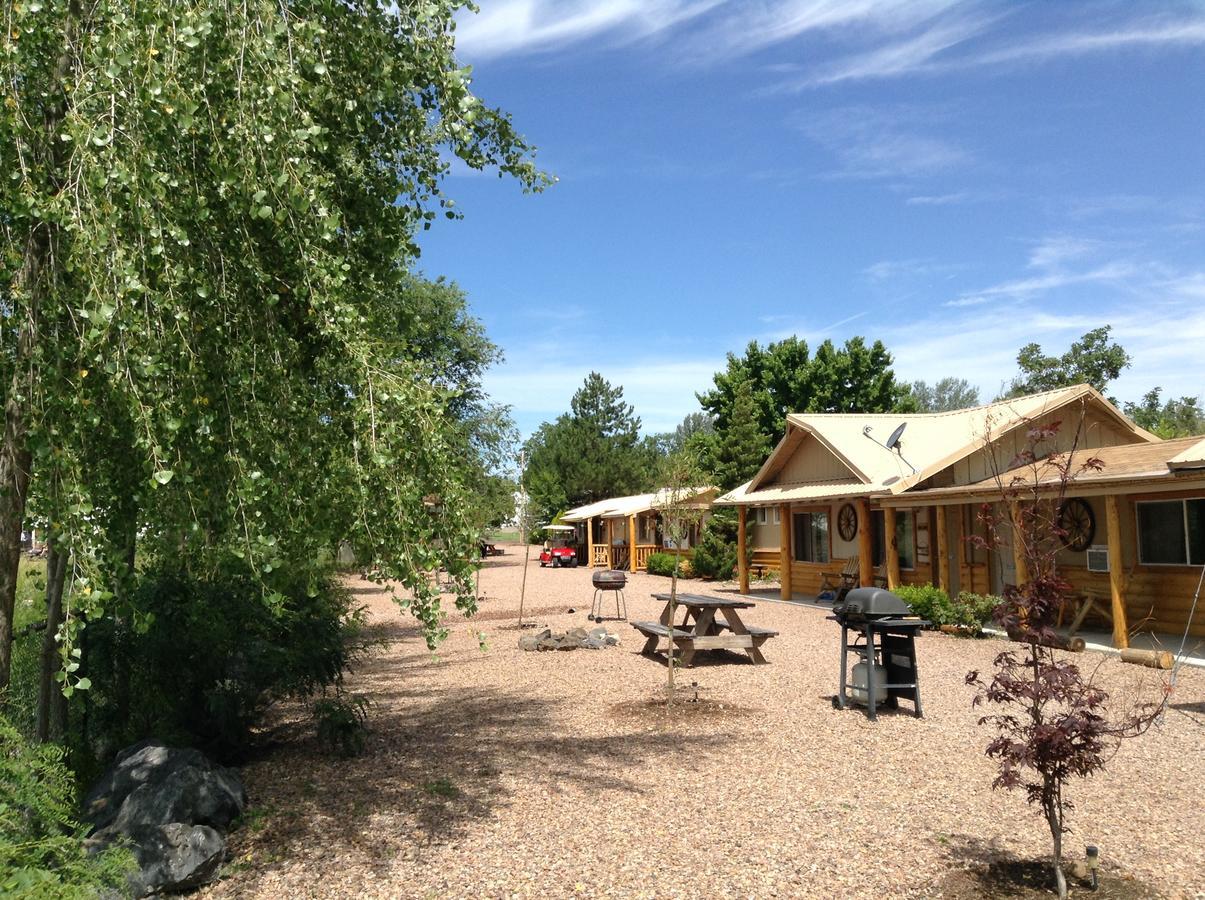 Rainbows End Fishing Resort Pinetop-Lakeside Exterior foto